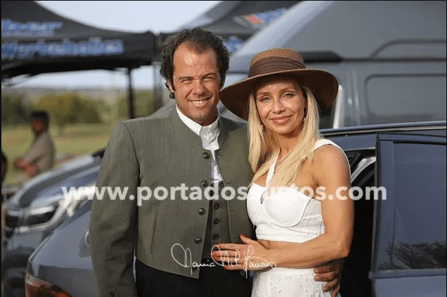 Eis a primeira fotografia do casal Luciana Abreu e João Moura Caetano